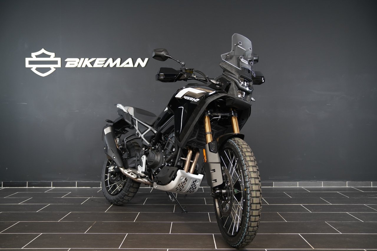 CFMOTO 450 MT