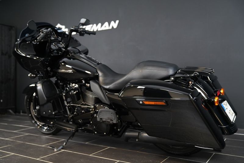 Harley-Davidson Road Glide Special bild 4
