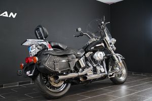 Harley-Davidson Heritage Softail Classic bild 4