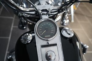 Harley-Davidson Heritage Softail Classic bild 6