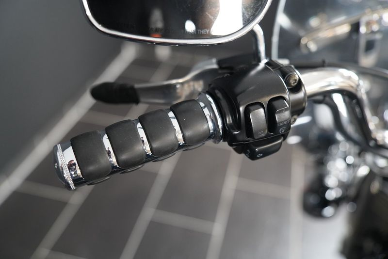 Harley-Davidson Heritage Softail Classic bild 5