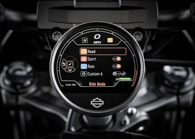 Vehicle image 6