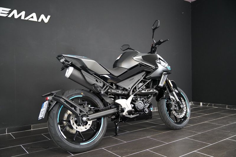 CFMOTO 125 NK bild 3