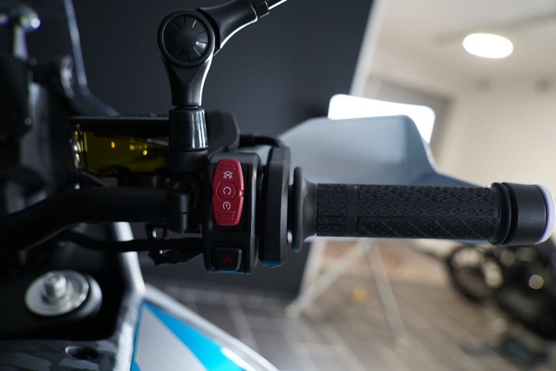 CFMOTO 450 MT bild 9