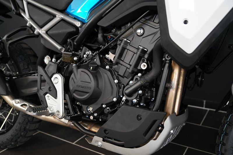 CFMOTO 450 MT bild 6