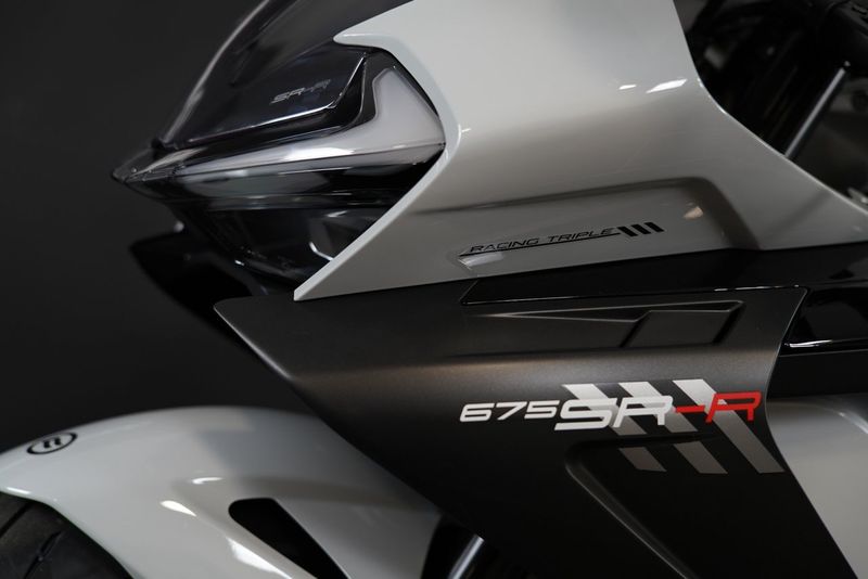 CFMOTO 675 SR-R bild 15