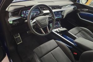 Audi Q8 e-tron bild 5