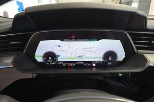Audi Q8 e-tron bild 13