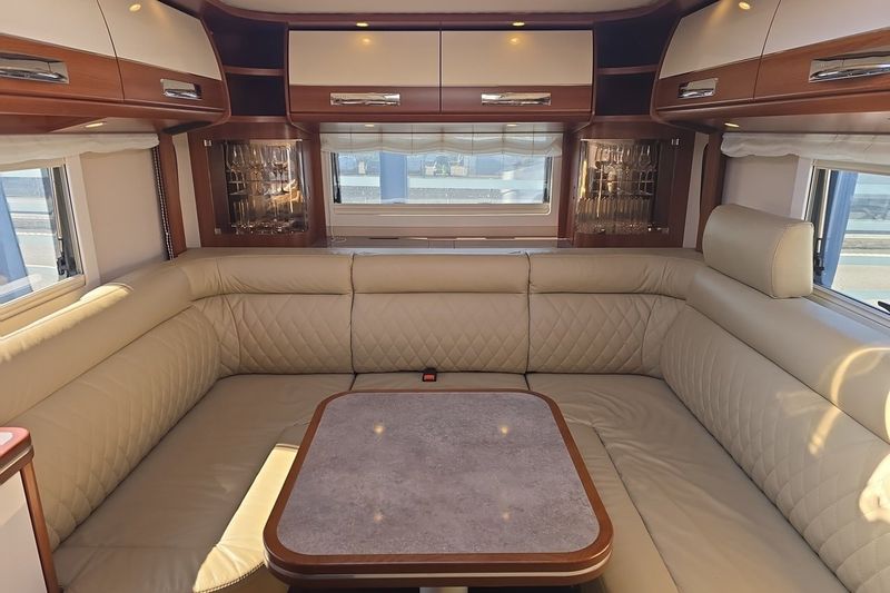 Carthago Liner For Two bild 6