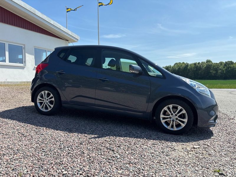 Kia Venga bild 2