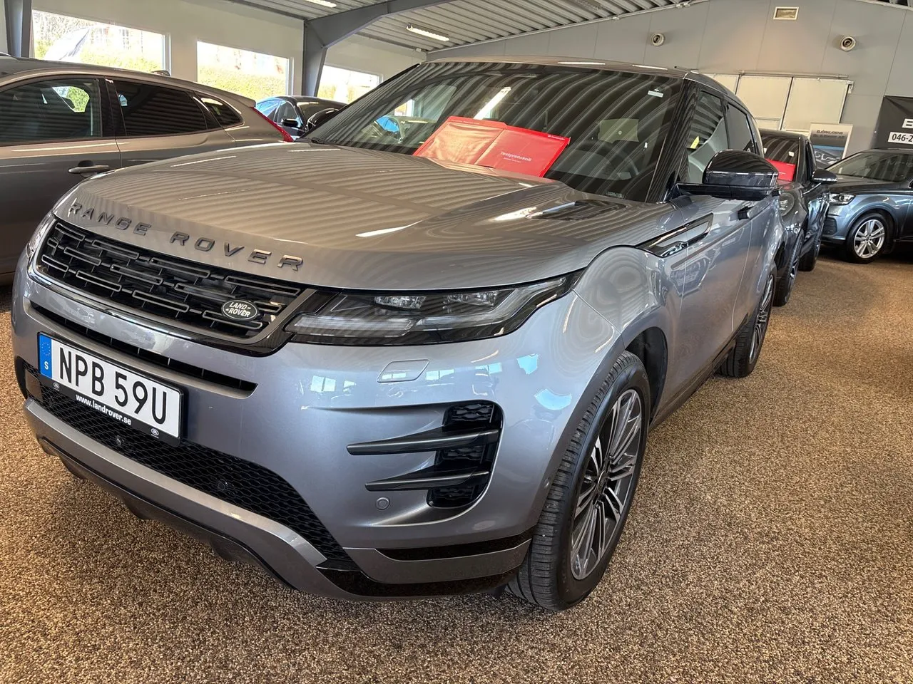 Vehicle image 7