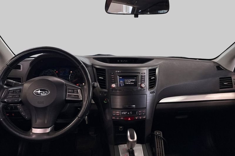Subaru Legacy bild 7