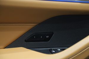 BMW i4 bild 12