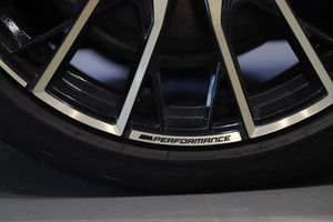 BMW i4 bild 6