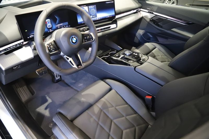 BMW 530 bild 10