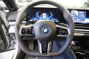 BMW 530 bild 14
