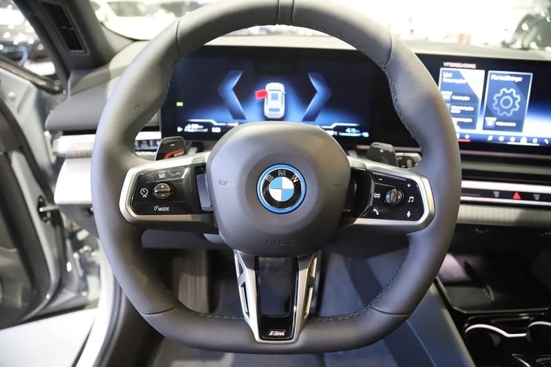 BMW 530 bild 14