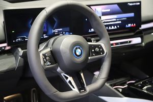 BMW 530 bild 12