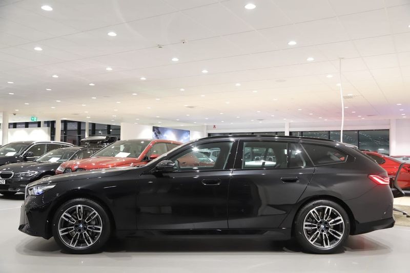 BMW i5 bild 6