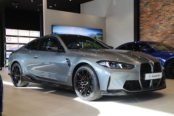 BMW M4 M Performance / Businesspris* - 2025