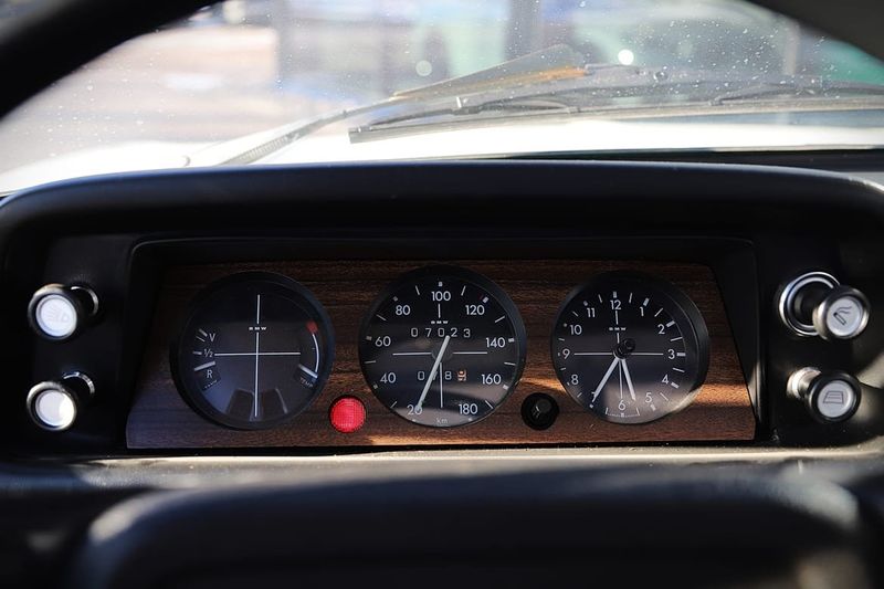 BMW 1502 bild 8