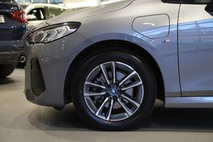 BMW 225 bild 6