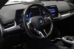 BMW iX1 bild 9