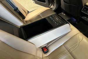 Lexus ES bild 13