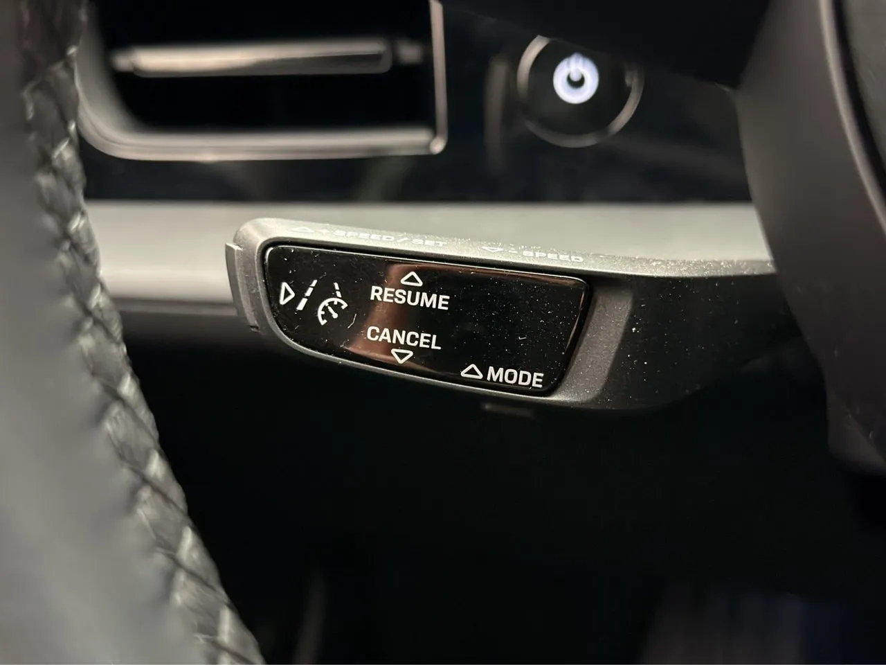 Vehicle image 29