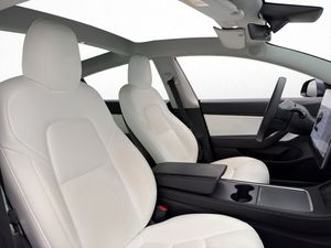 Tesla Model 3 bild 27
