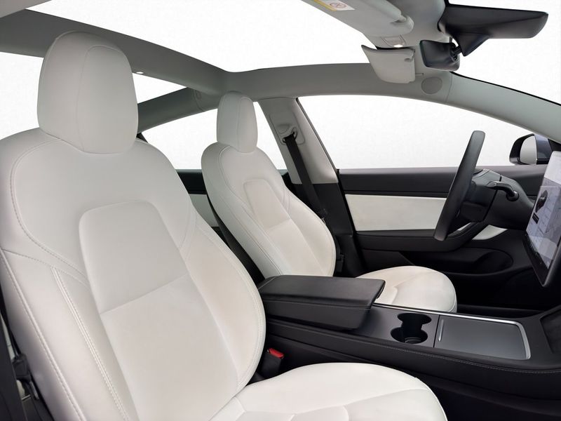 Tesla Model 3 bild 27
