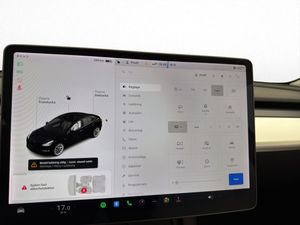 Tesla Model 3 bild 20