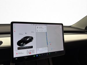 Tesla Model 3 bild 15