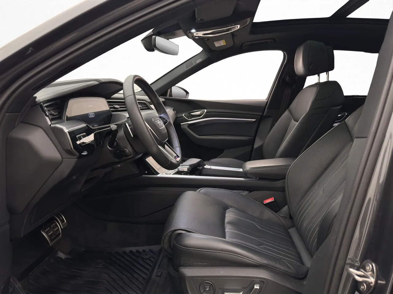 Vehicle image 31