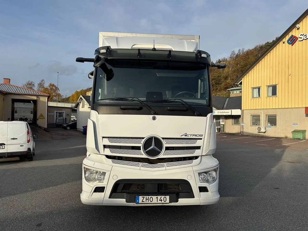 Vehicle image 1