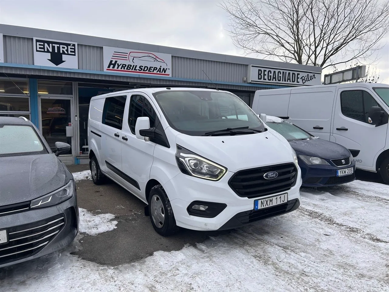 Vehicle image 1