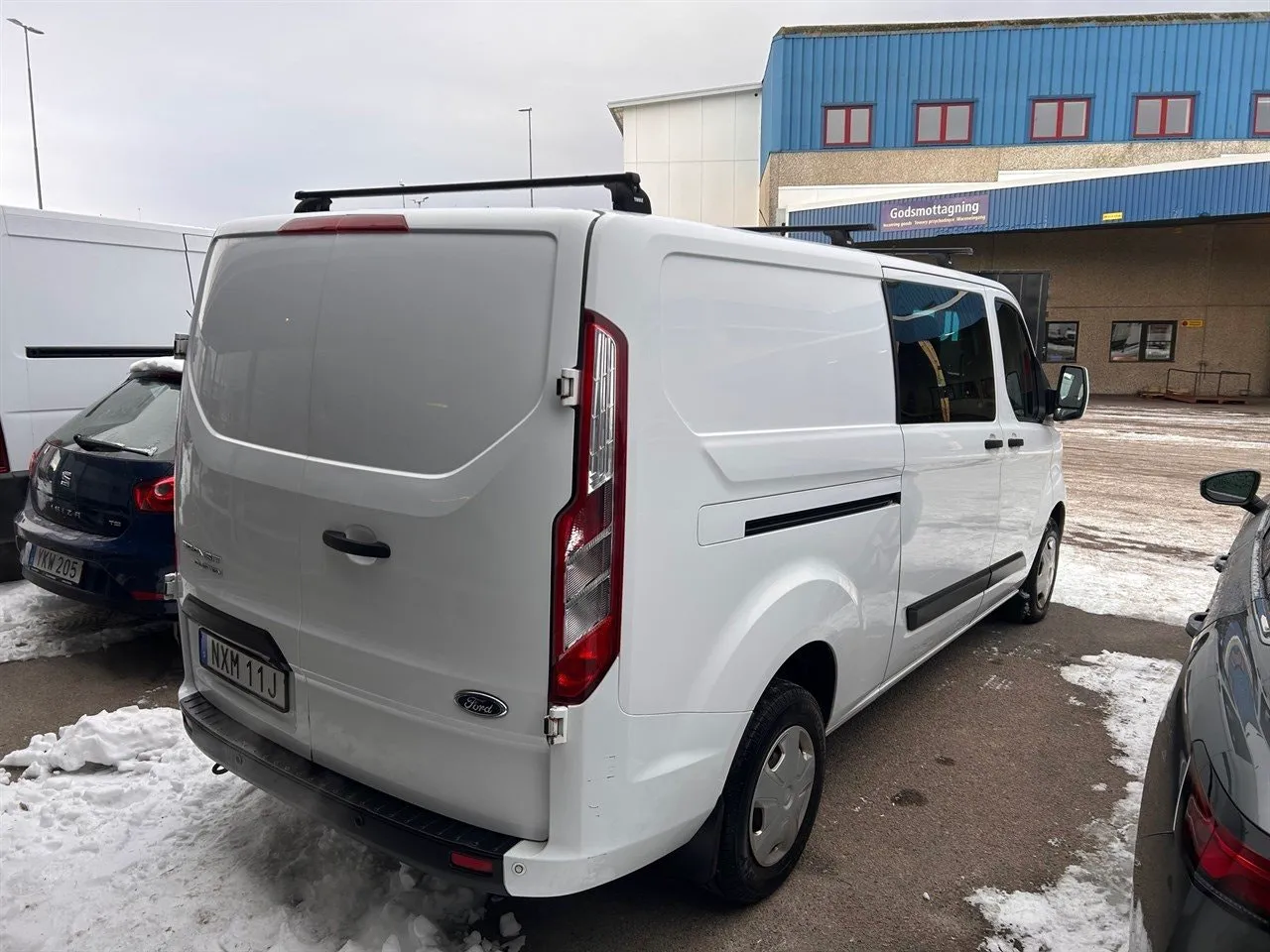 Vehicle image 2