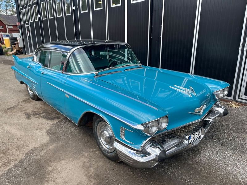 Cadillac DeVille bild 5