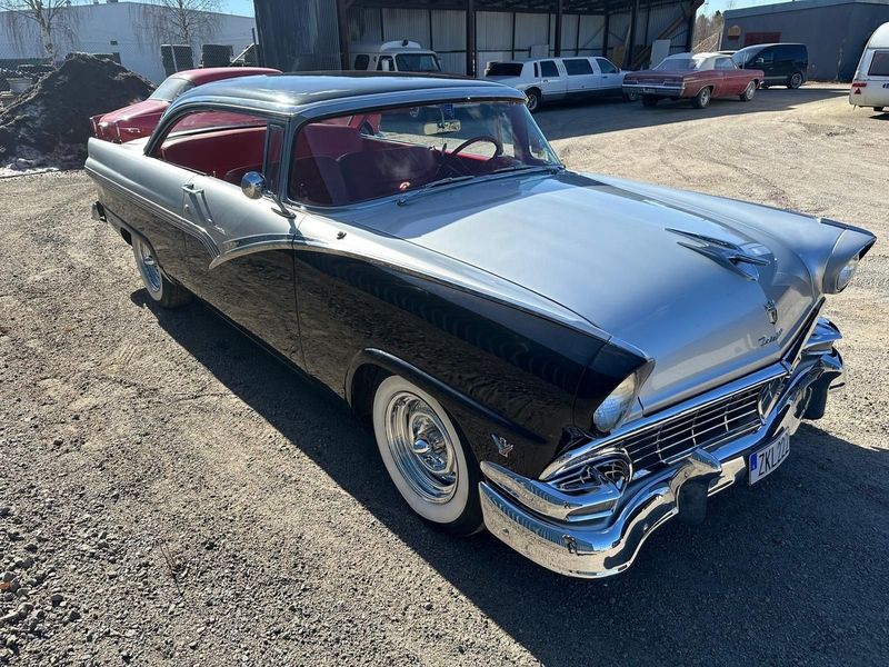 Ford Fairlane bild 19