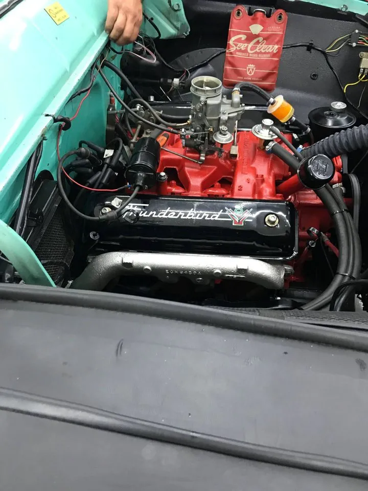 Vehicle image 18