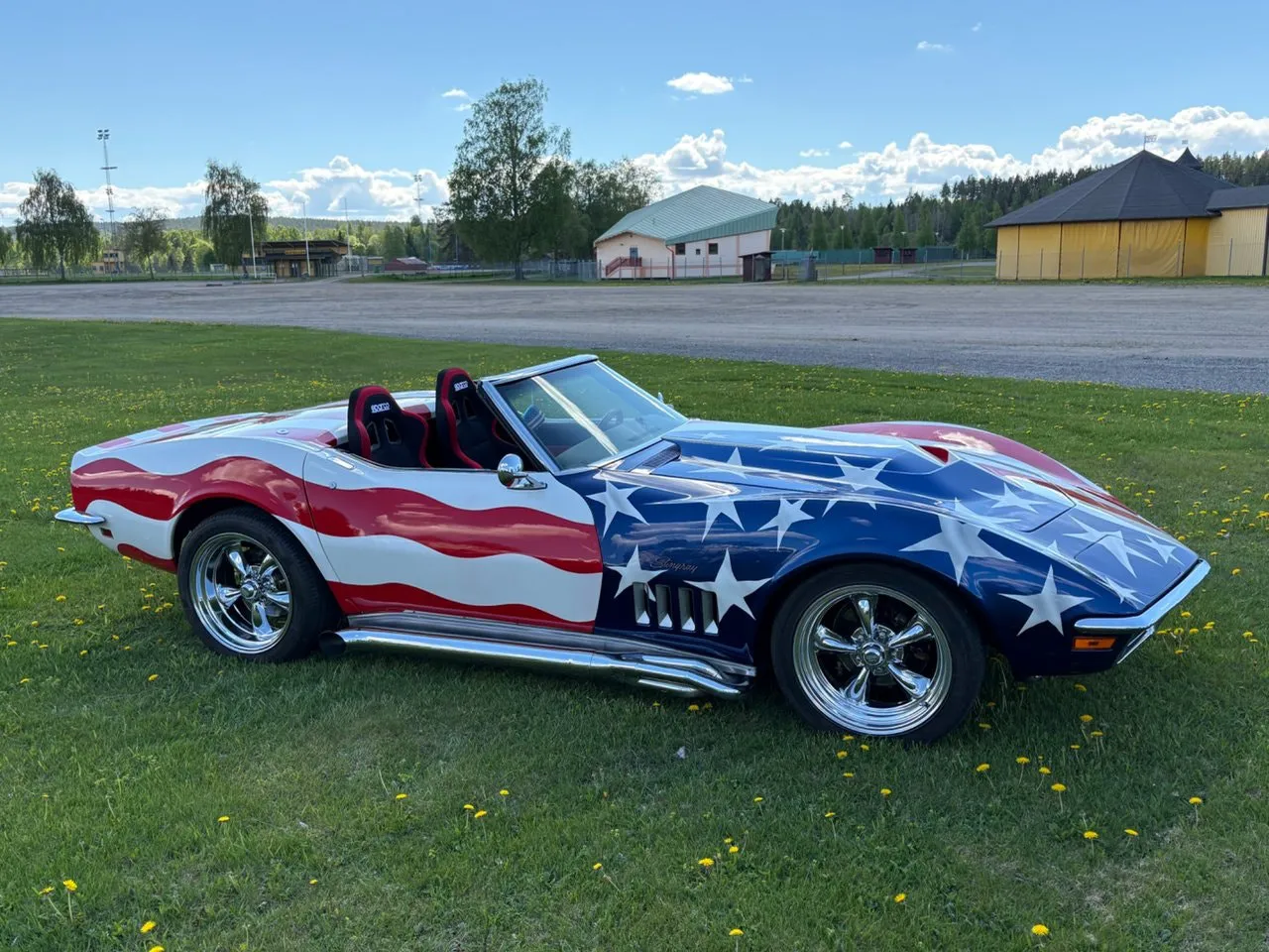 Vehicle image 21