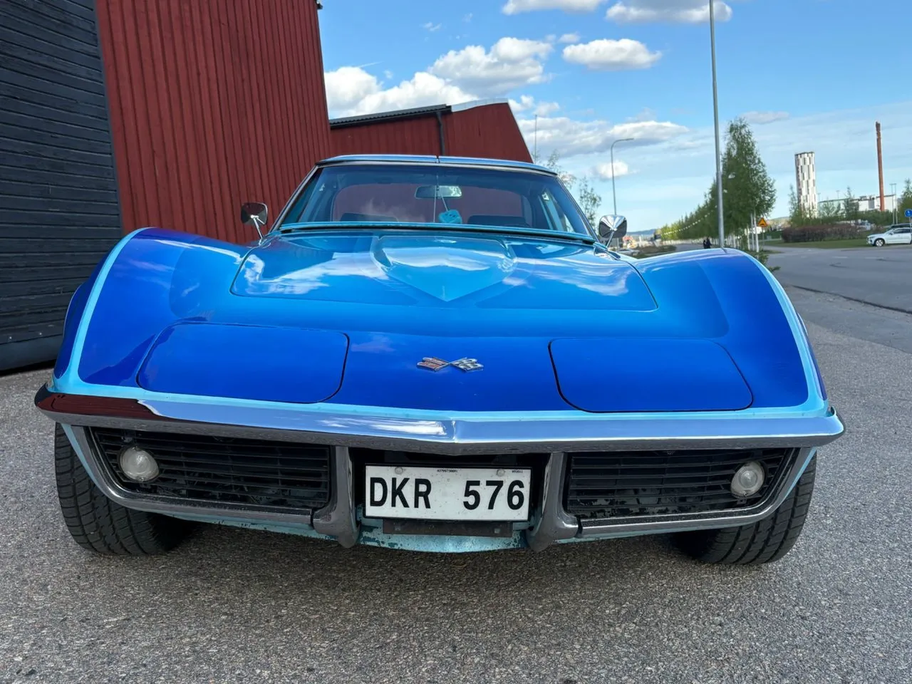 Vehicle image 9