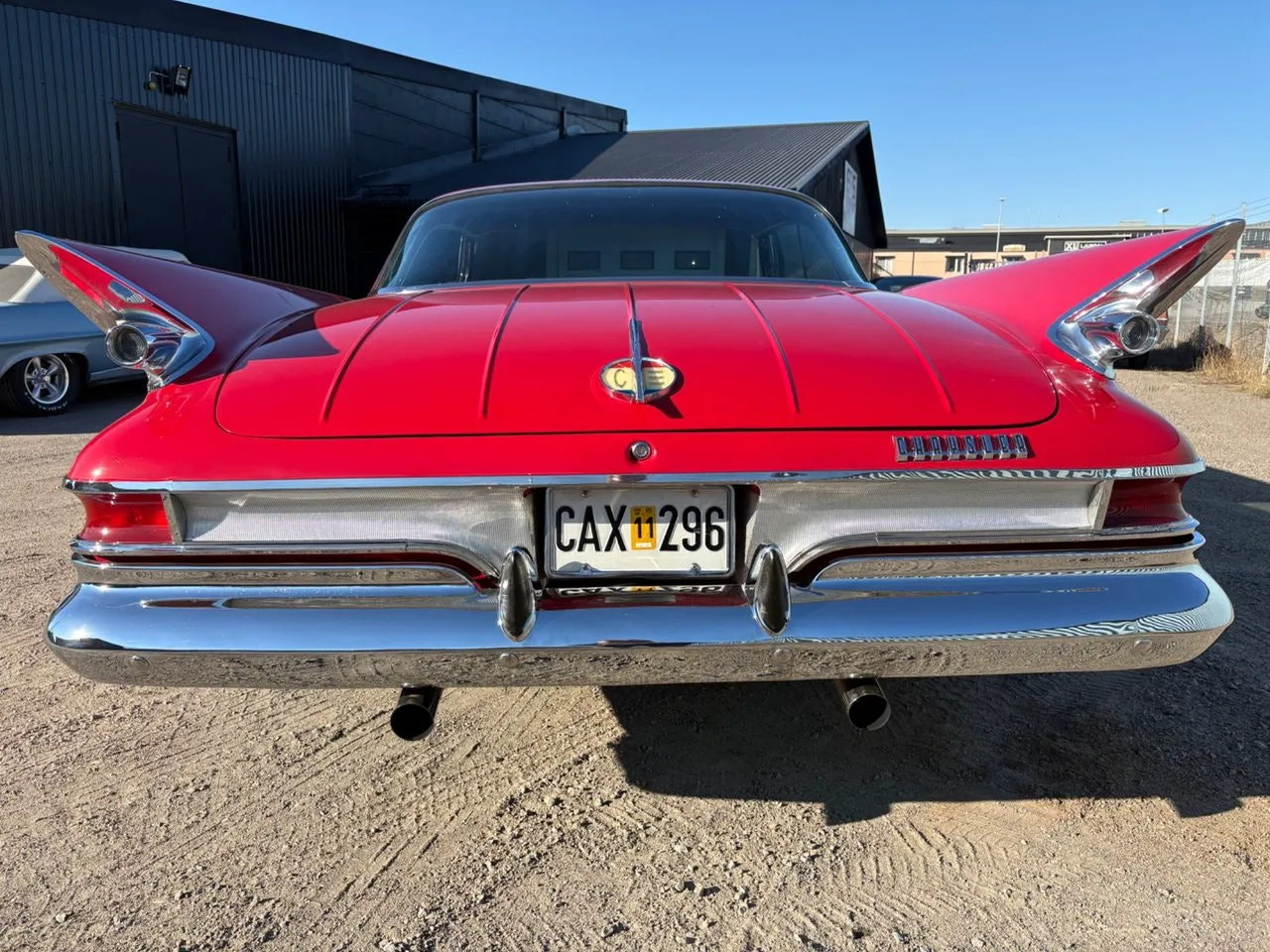 Vehicle image 7