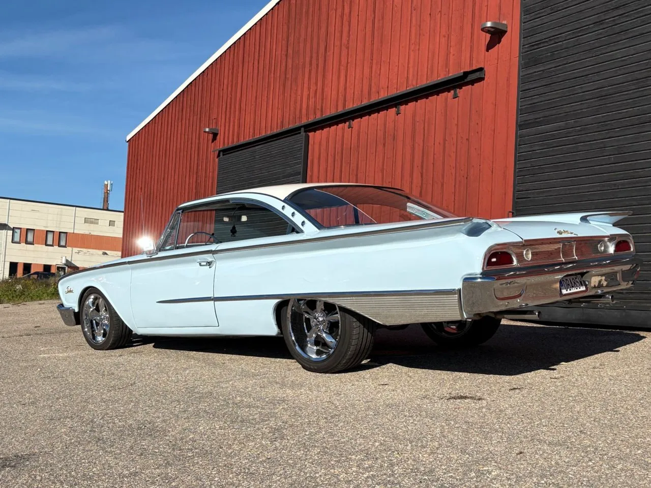 Vehicle image 2