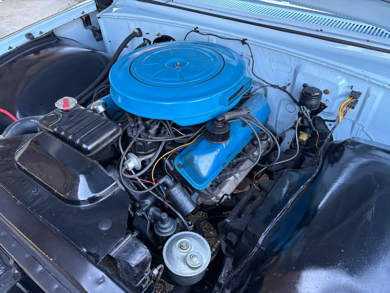 Vehicle image 21