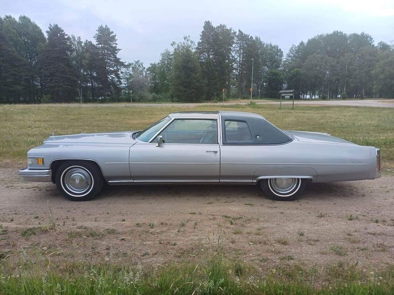 Cadillac DeVille bild 3