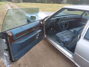 Cadillac DeVille bild 8
