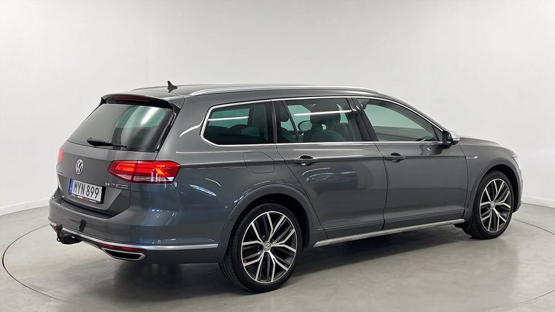 Volkswagen Passat bild 4