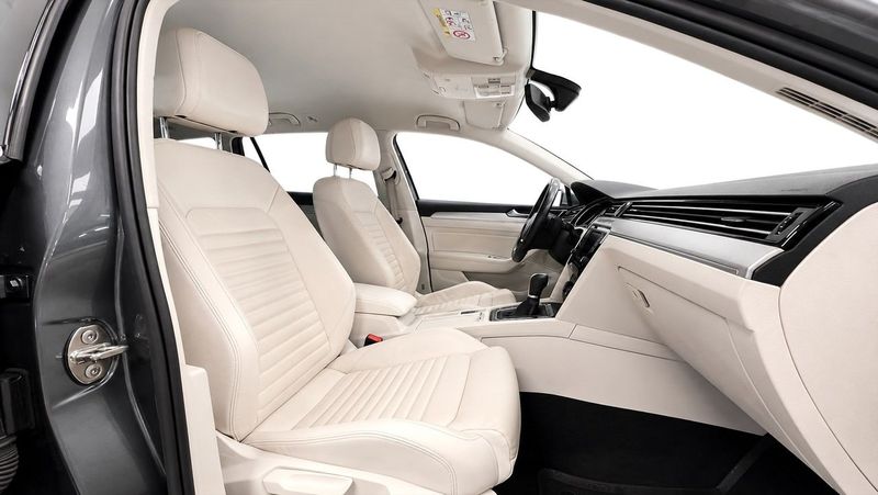 Volkswagen Passat bild 15