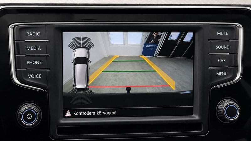 Volkswagen Passat bild 18
